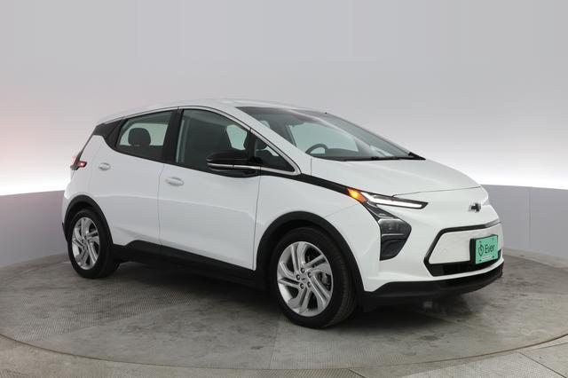 2023 Chevrolet Bolt EV — photo 7 of 52