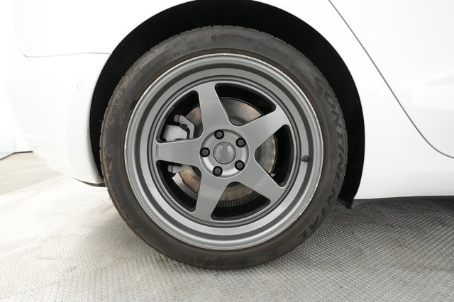 2021 Tesla Model 3 — photo 14 of 35