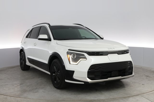 2023 Kia Niro EV — photo 6 of 30