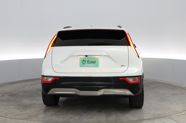 2023 Kia Niro EV — photo 8 of 30