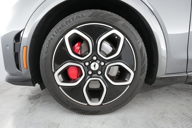 2023 Ford Mustang Mach-E — photo 11 of 60