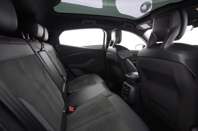 2023 Ford Mustang Mach-E — photo 3 of 40