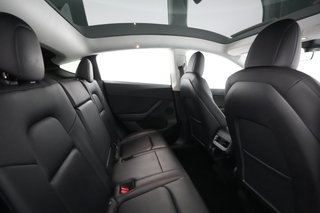 2022 Tesla Model Y — photo 3 of 47