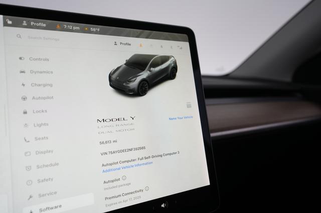 2022 Tesla Model Y — photo 4 of 47