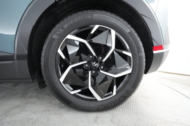 2023 Hyundai IONIQ 5 — photo 12 of 46