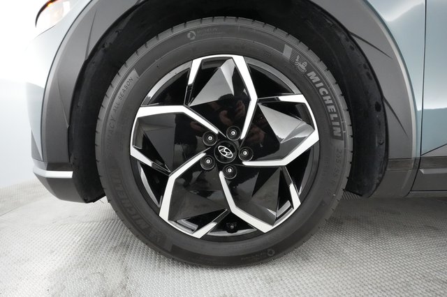 2023 Hyundai IONIQ 5 — photo 11 of 46