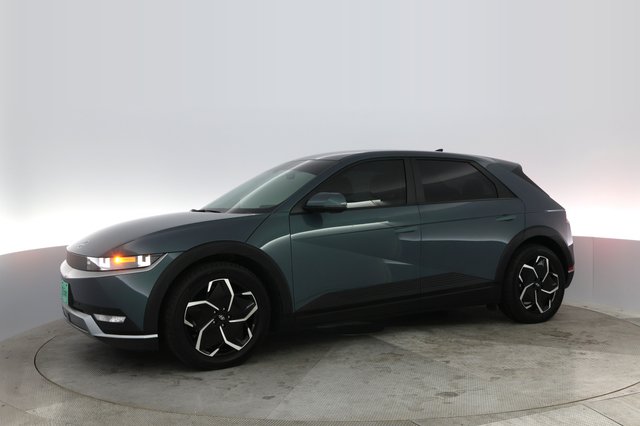 2023 Hyundai IONIQ 5 — photo 10 of 46