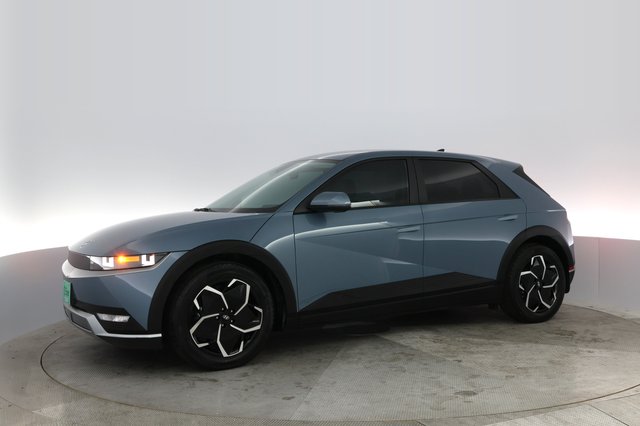 2023 Hyundai IONIQ 5 — photo 11 of 22