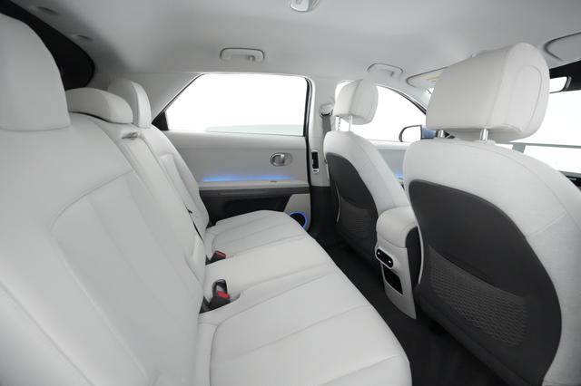 2023 Hyundai IONIQ 5 — photo 4 of 22
