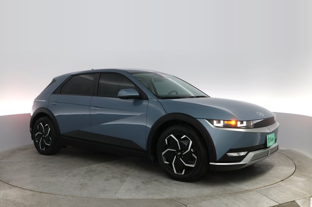 2023 Hyundai IONIQ 5 — photo 10 of 22