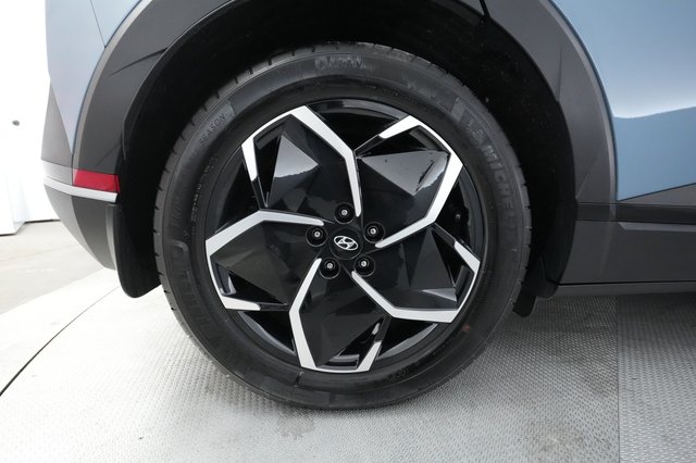 2023 Hyundai IONIQ 5 — photo 15 of 22