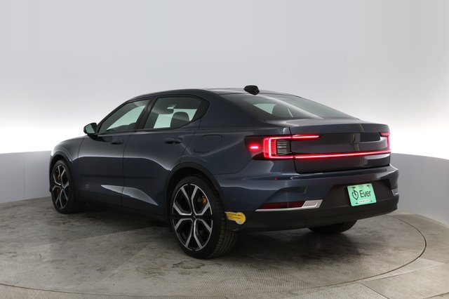 2022 Polestar 2 — photo 9 of 22