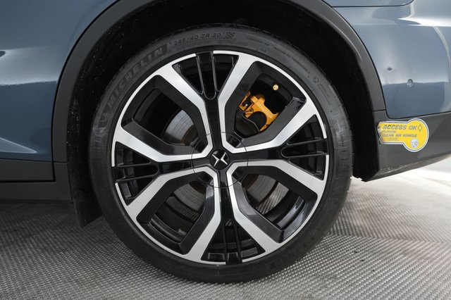 2022 Polestar 2 — photo 14 of 22