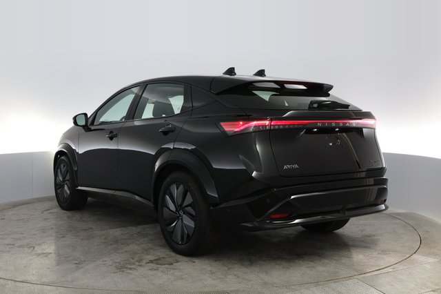 2023 Nissan Ariya — photo 9 of 21