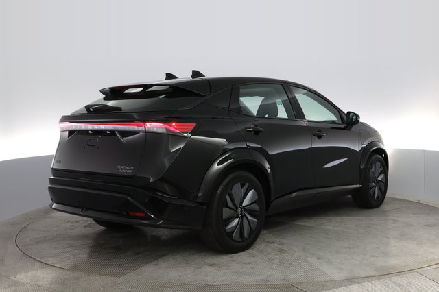 2023 Nissan Ariya — photo 2 of 21