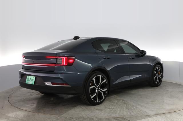 2022 Polestar 2 — photo 2 of 31
