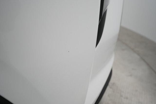 2023 Chevrolet Bolt EUV — photo 24 of 40