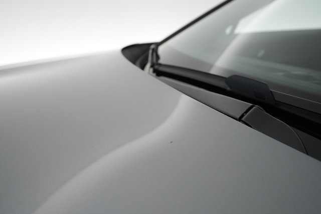 2024 Cadillac LYRIQ — photo 25 of 37