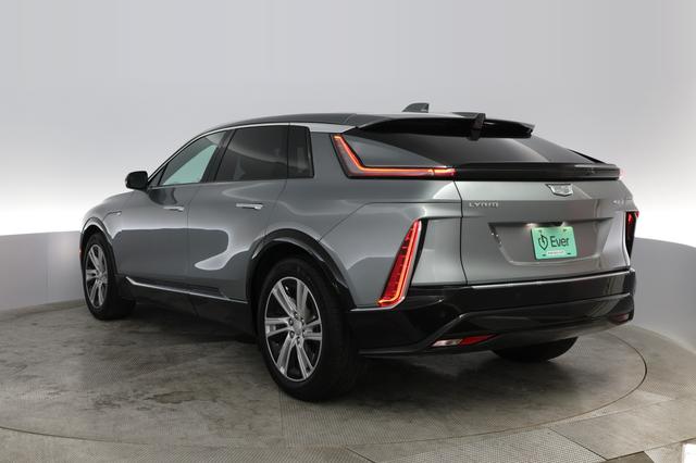 2024 Cadillac LYRIQ — photo 9 of 37
