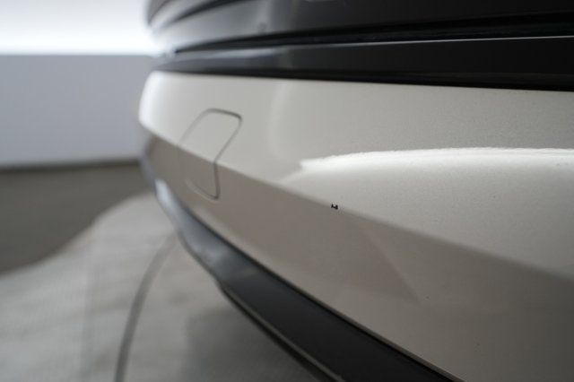 2021 Audi e-tron — photo 29 of 40