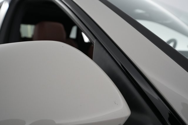 2021 Audi e-tron — photo 30 of 40