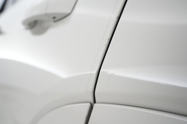 2021 Audi e-tron — photo 35 of 40