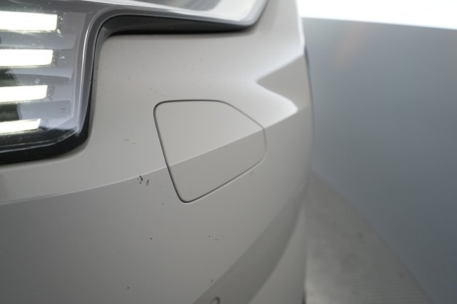 2021 Audi e-tron — photo 26 of 40