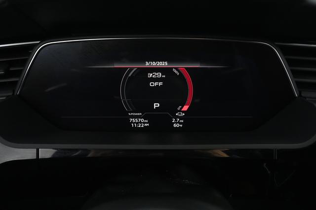 2021 Audi e-tron — photo 4 of 40