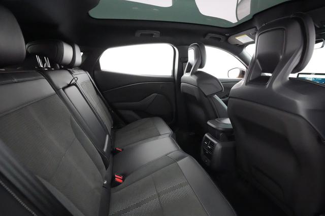 2023 Ford Mustang Mach-E — photo 3 of 38