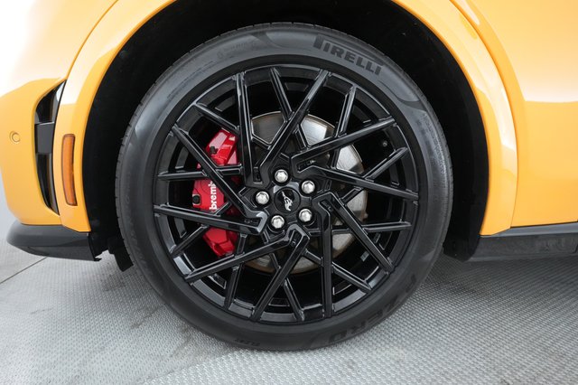 2023 Ford Mustang Mach-E — photo 11 of 38