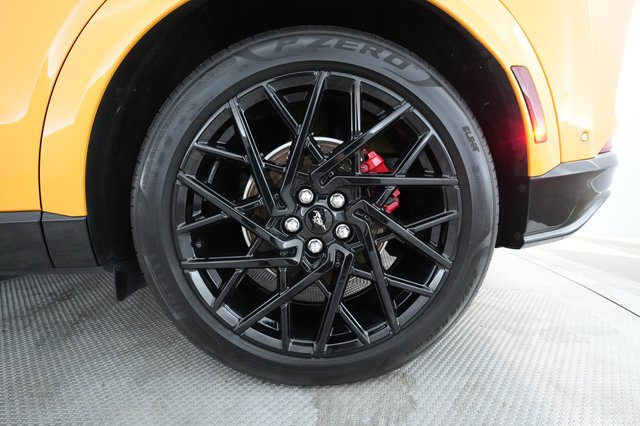 2023 Ford Mustang Mach-E — photo 12 of 38