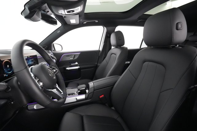2023 Mercedes-Benz EQB — photo 3 of 21
