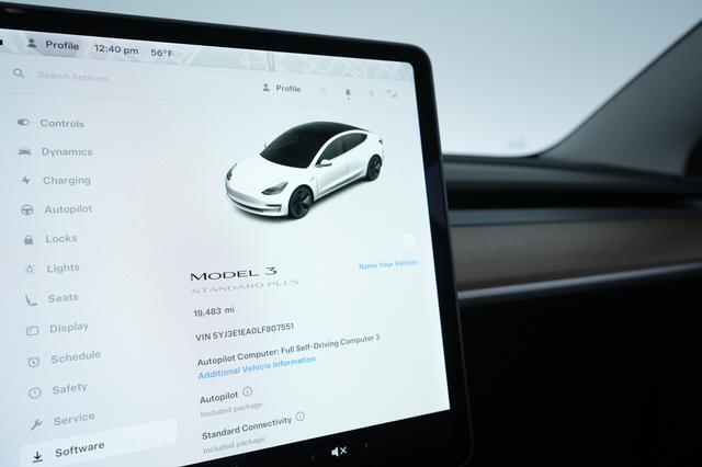 2020 Tesla Model 3 — photo 4 of 38