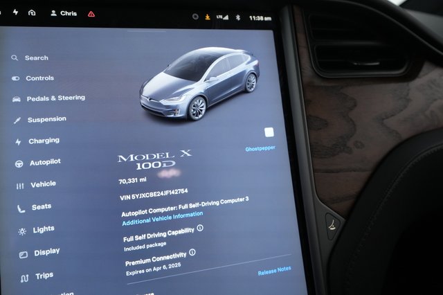 2018 Tesla Model X — photo 4 of 64