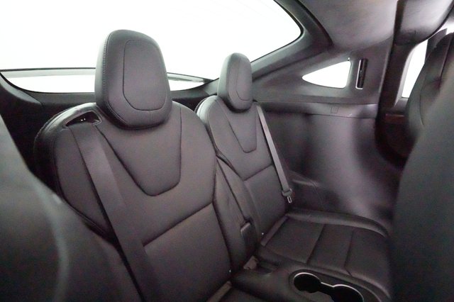 2018 Tesla Model X — photo 18 of 64