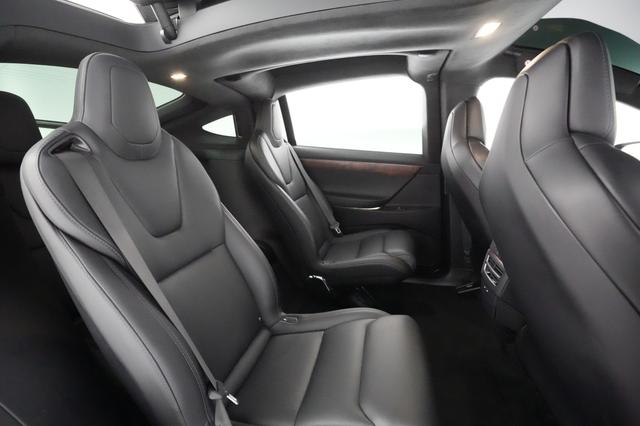 2018 Tesla Model X — photo 3 of 64