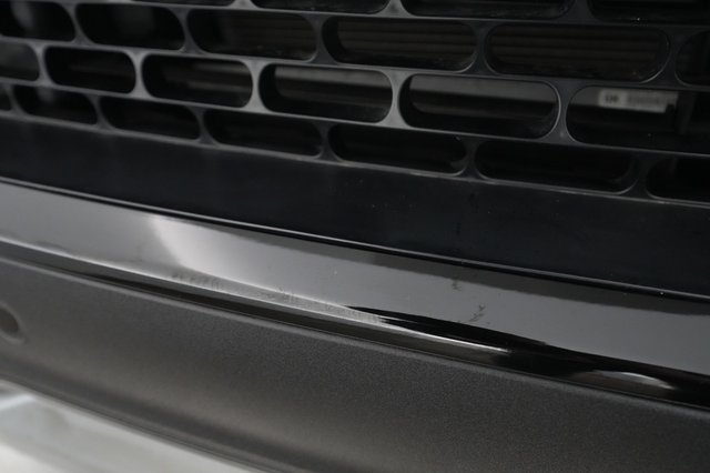 2023 Rivian R1S — photo 25 of 48