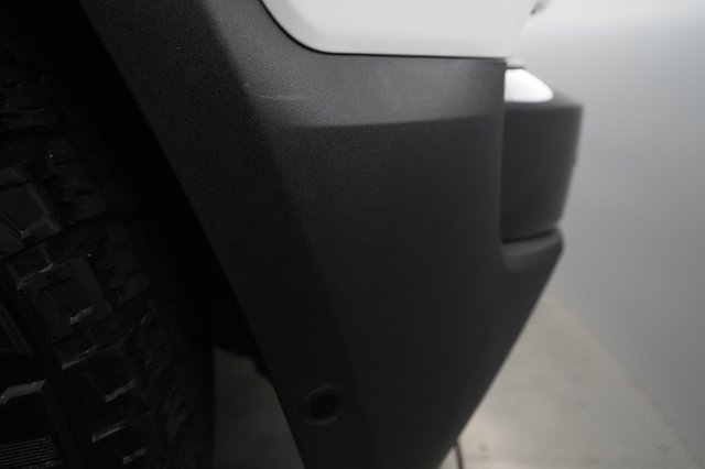 2023 Rivian R1S — photo 35 of 48