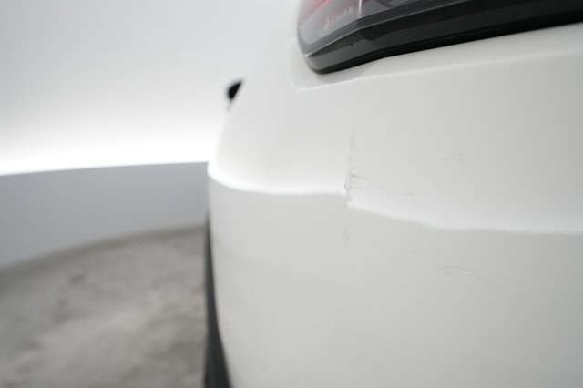 2023 Rivian R1S — photo 43 of 48