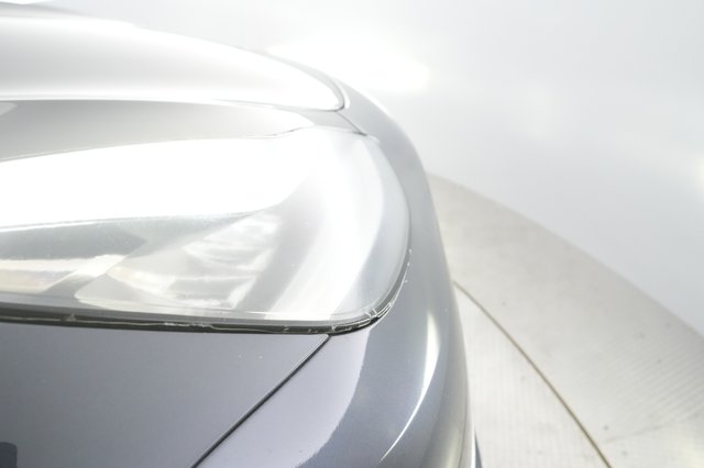 2018 Tesla Model 3 — photo 33 of 45