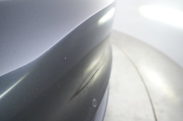 2018 Tesla Model 3 — photo 32 of 45