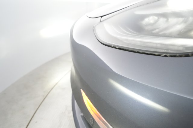 2018 Tesla Model 3 — photo 43 of 45