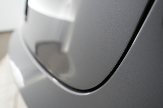 2018 Tesla Model 3 — photo 34 of 45