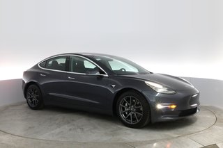 2018 Tesla Model 3 — photo 7 of 45
