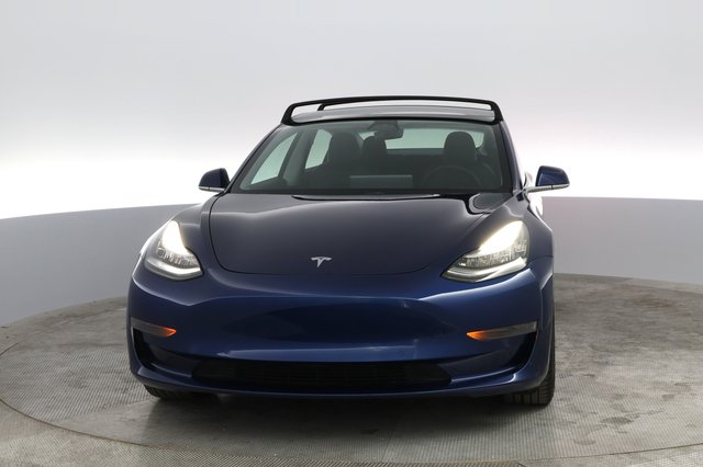 2020 Tesla Model 3 — photo 5 of 61