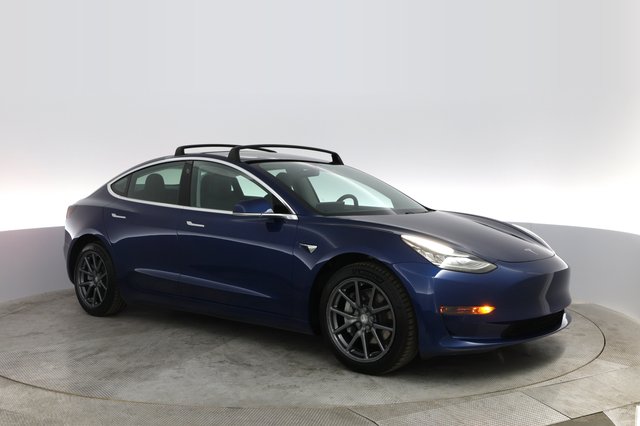 2020 Tesla Model 3 — photo 7 of 61