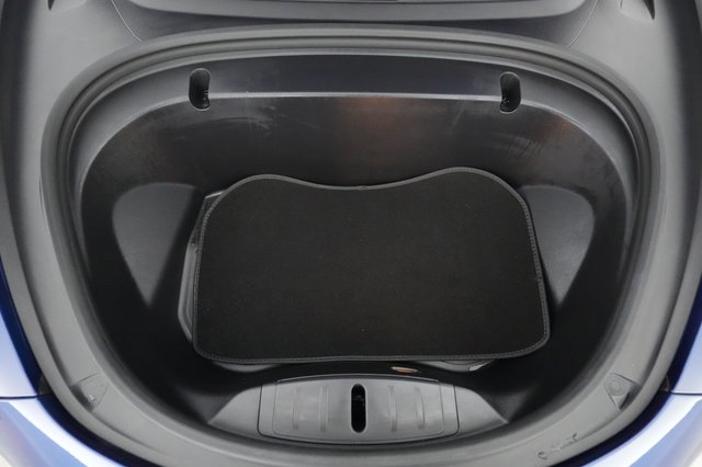 2020 Tesla Model 3 — photo 20 of 61