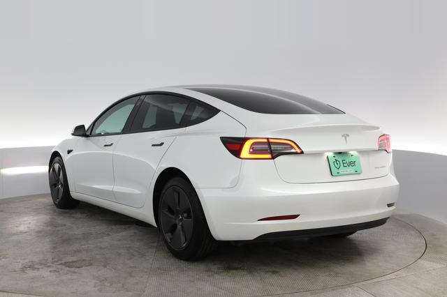 2023 Tesla Model 3 — photo 9 of 38