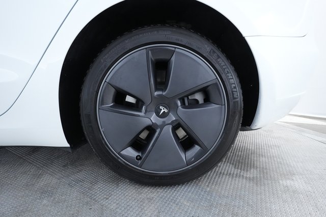 2023 Tesla Model 3 — photo 12 of 38