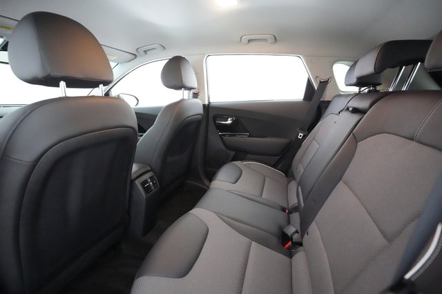2019 Kia Niro EV — photo 18 of 22